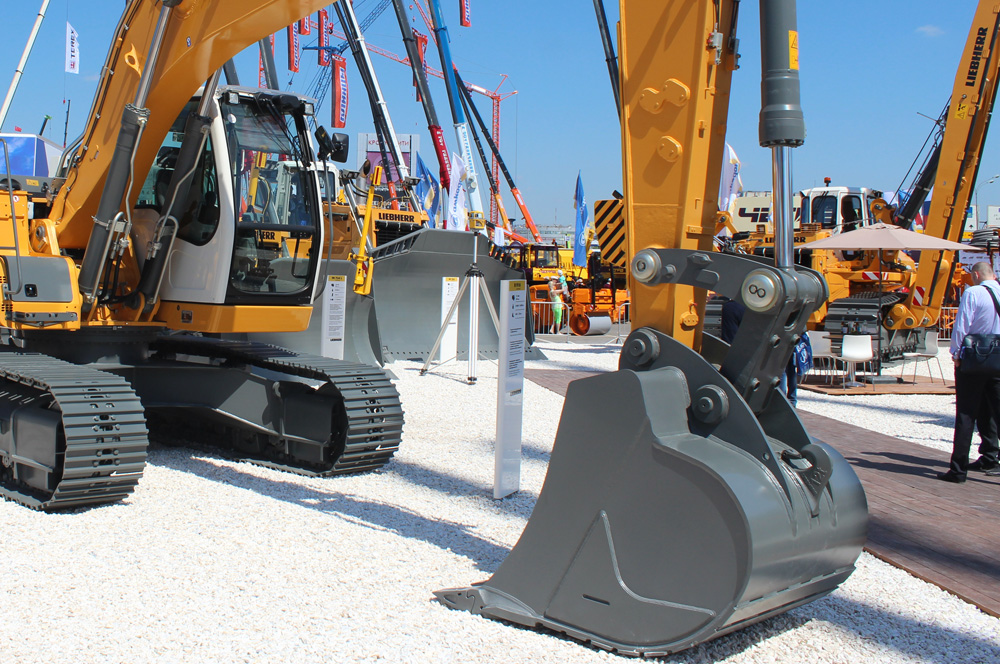 Запчасти для гусеничных экскаваторов Liebherr