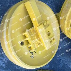 Направляющее колесо 16Y-40-03000 - 14X-3000160 KOMATSU D65