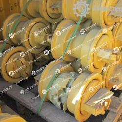 Каток однобортный 16Y-40-09000 - 14X-30-00081 KOMATSU D65