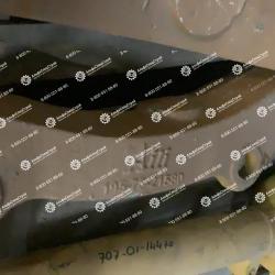 Протектор стойки рыхлителя Komatsu D355A-3 195-78-21580