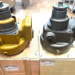 6212-61-1305 Помпа Komatsu D155A-5