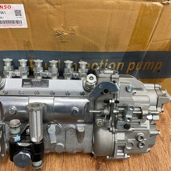 6738-71-1530 ТНВД Komatsu PC200-7, PC220-7