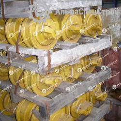 9109493 Каток опорный на экскаватор Hitachi EX600H