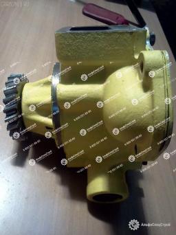 6151-61-1101 Насос водяной KOMATSU 6D125